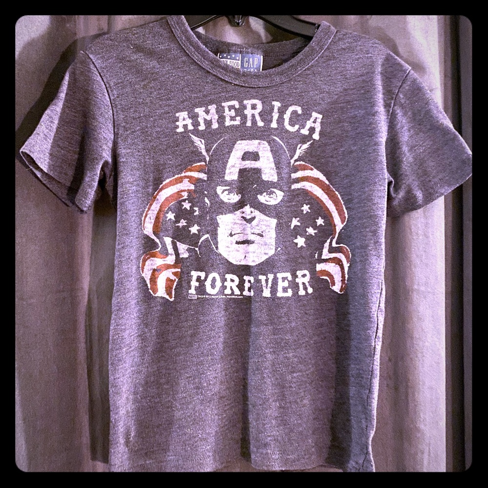Captain America- JUNK FOOD- T-Shirt size M (8)